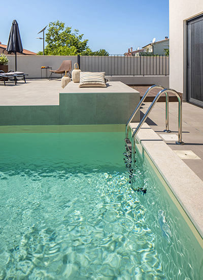 villa-amari-istria-swimming-pool